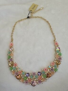 NWT Natasha Floral Flowers Statement Pastel Necklace